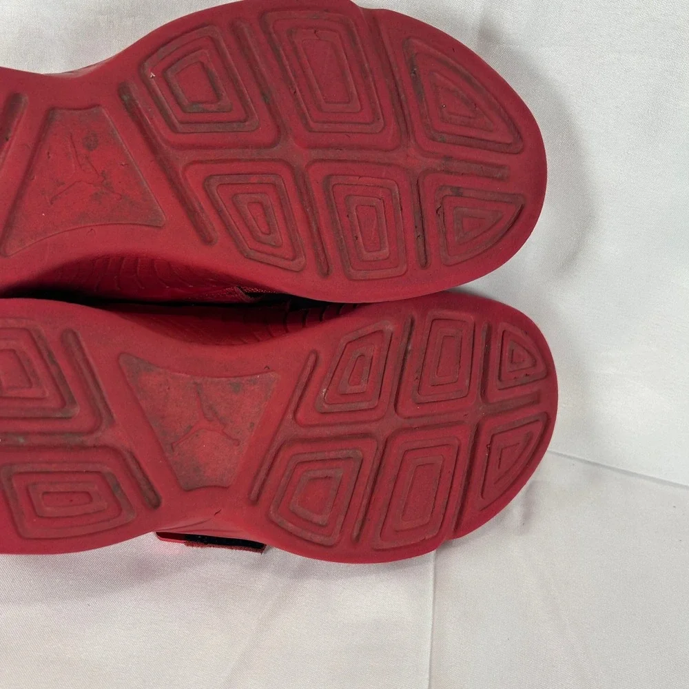 Jordan J23 Gym Red Low Top Sneakers Mens Size 10 854557-600 Basketball Shoes
